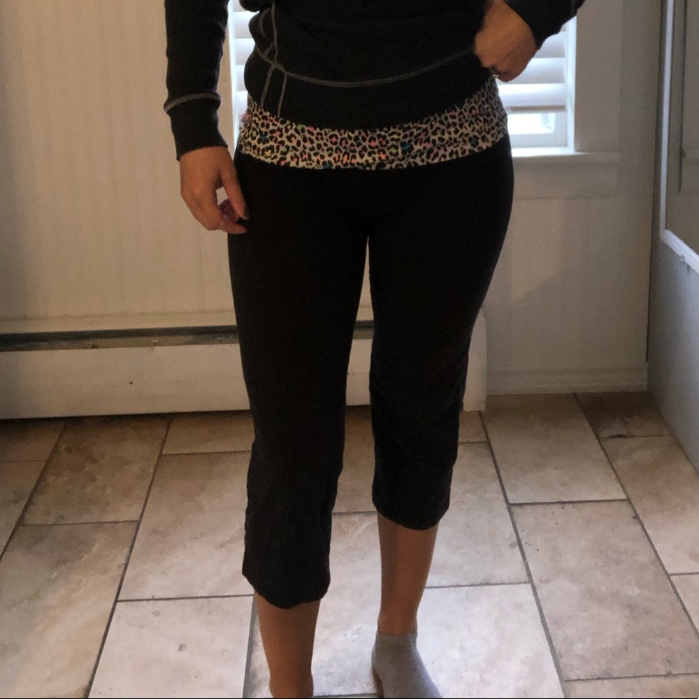 PINK 3/4 yoga pants